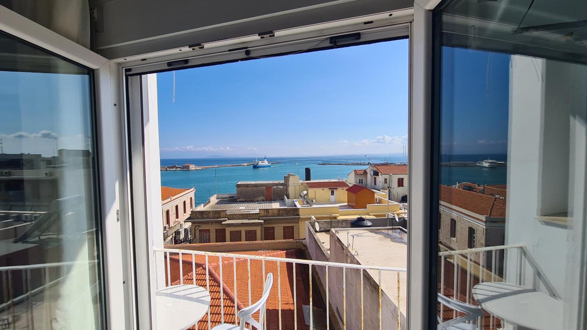 Λιμανι Apartment Chios Town Bagian luar foto